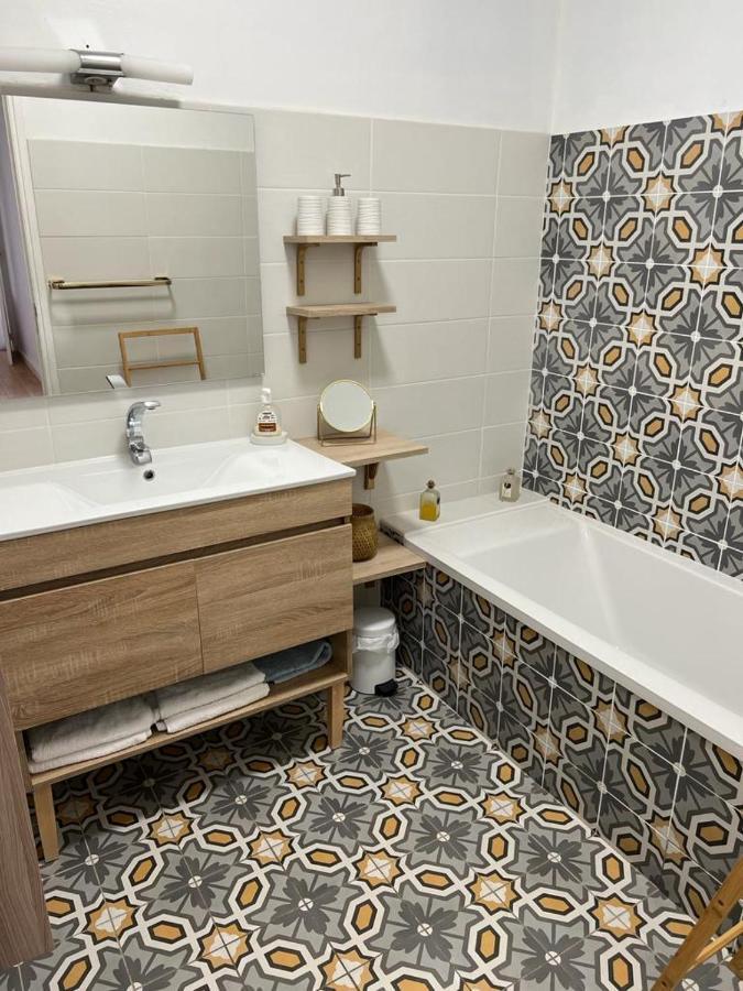 Appartement Climatise F3 Proche Plage Port Et Aeroport Ajaccio  Buitenkant foto